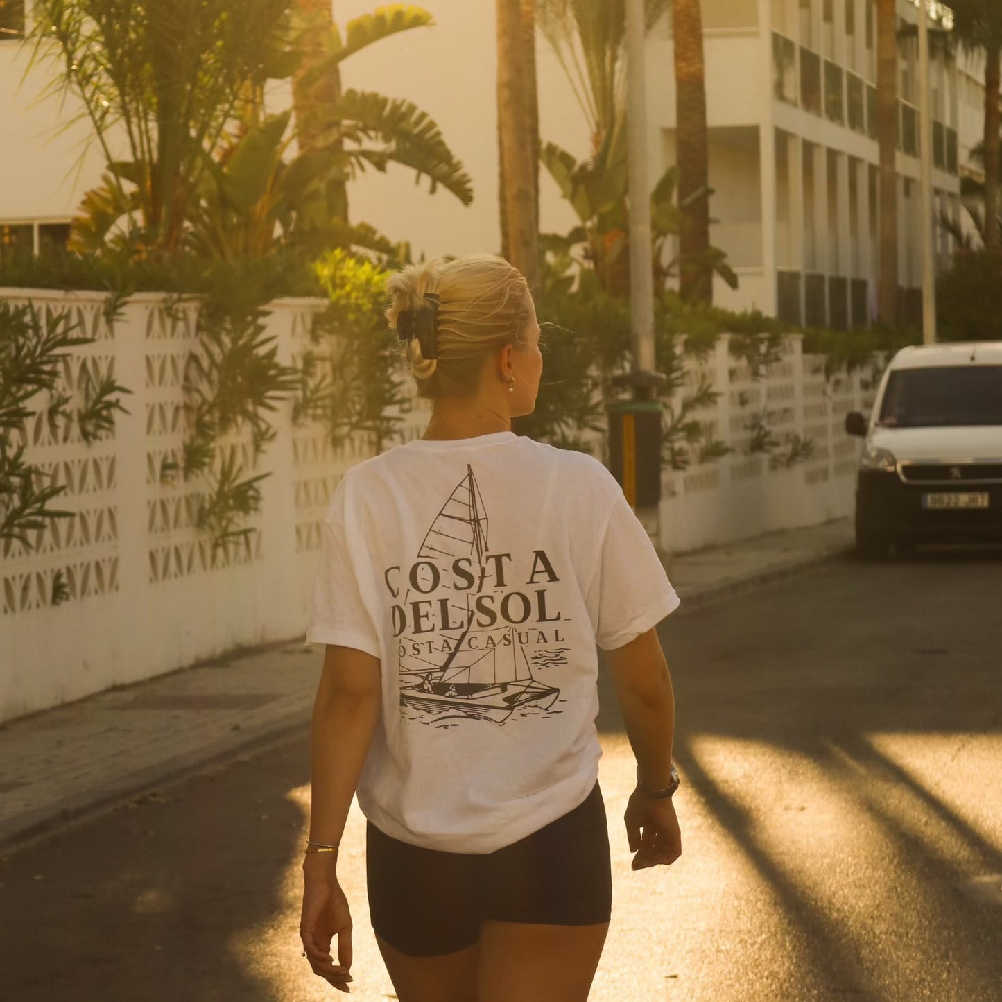 B&W Unisex tee - Back print